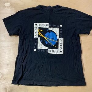 Original Use Black Graphic T-Shirt Large (LU)